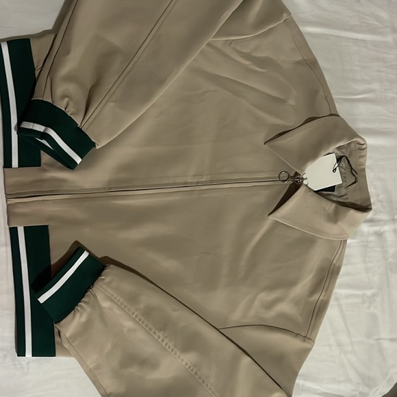 Bomber jacket - Picture 4 of 7